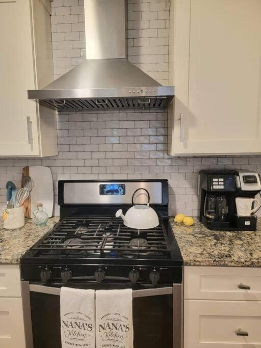 فيلا Refreshed!! Private 4Brms 2 Bath - 2 King Beds!! سميرنا المظهر الخارجي الصورة