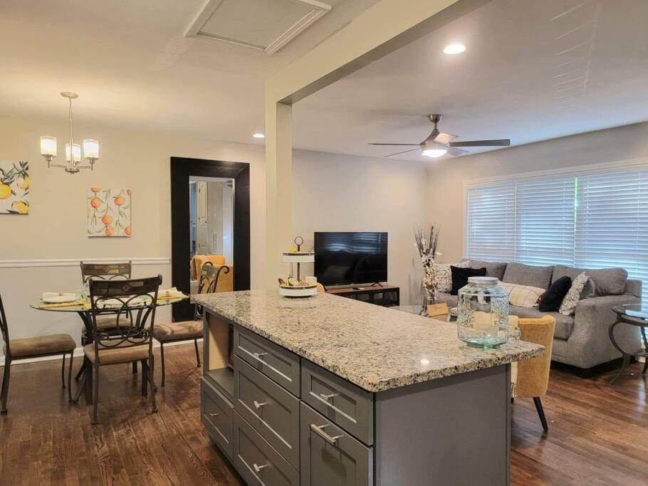فيلا Refreshed!! Private 4Brms 2 Bath - 2 King Beds!! سميرنا المظهر الخارجي الصورة