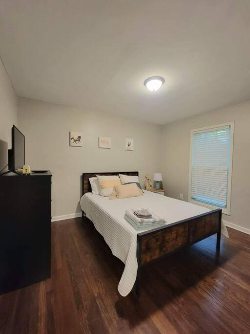 فيلا Refreshed!! Private 4Brms 2 Bath - 2 King Beds!! سميرنا المظهر الخارجي الصورة